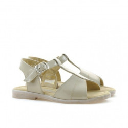 Small children sandals 40c patent beige