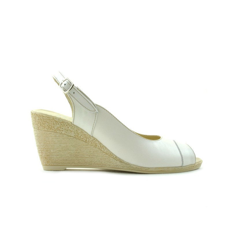 Women sandals 5019 beige