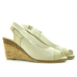 Women sandals 5019 patent beige combined