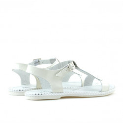 Children sandals 534 patent beige