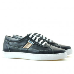 Women sport shoes 657 indigo