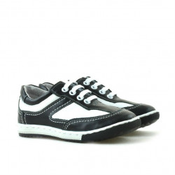 Small children shoes 15c black+white