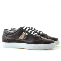 Women sport shoes 657 bordo