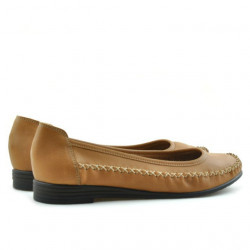 Women dancers 190 brown cerat