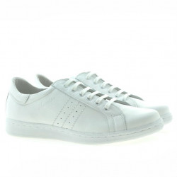 Teenagers stylish, elegant shoes 369 white