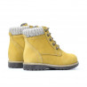 Small children boots 29c bufo yellow