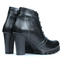 Women boots 1137 black