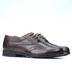 Teenagers stylish, elegant shoes 393 a brown