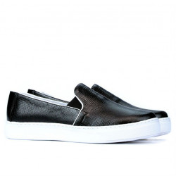 Women sport shoes 658 black p