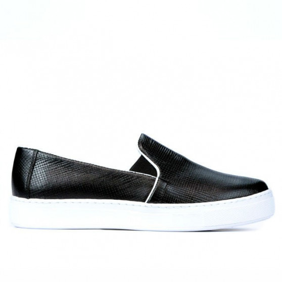 Women sport shoes 658 black p