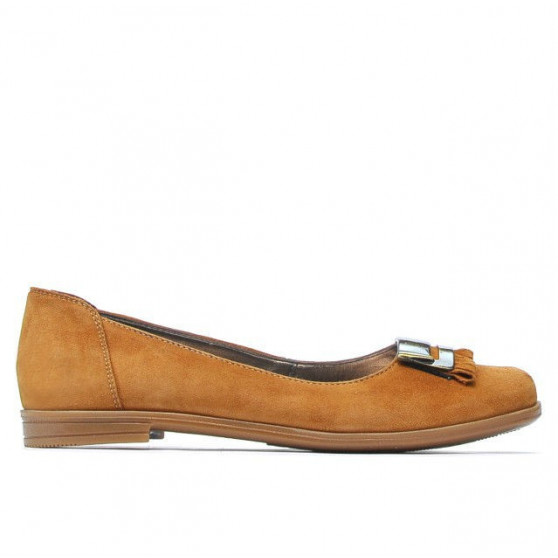 Women dancers 674 brown velour