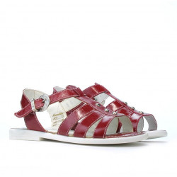 Children sandals 530 patent red