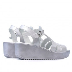 Women sandals 5023 white pearl
