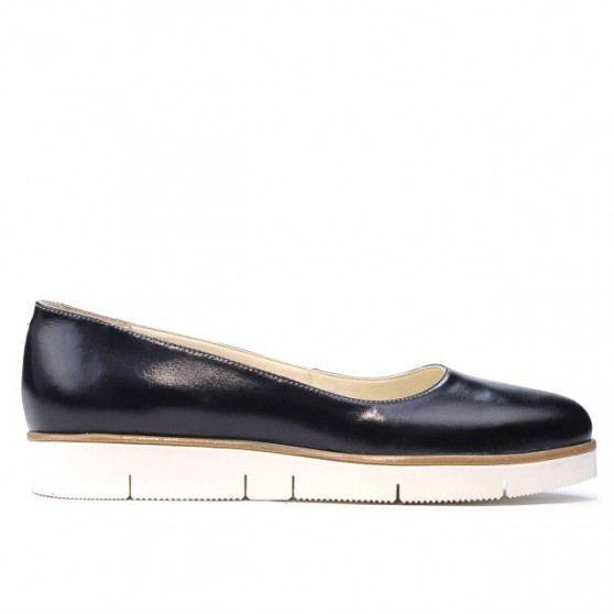 Women casual shoes 677 patent indigo