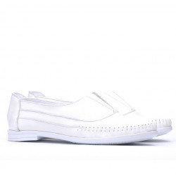 Women loafers, moccasins 675 white