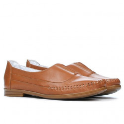 Women loafers, moccasins 675 brown