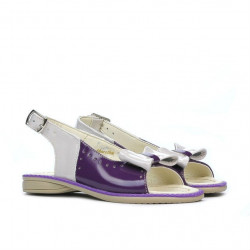 Small children sandals 58c patent purple+beige
