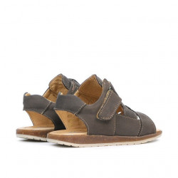 Small children sandals 59c bufo sand