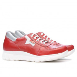 Women sport shoes 680 red combined