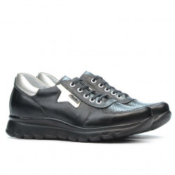 Women sport shoes 680 black combined