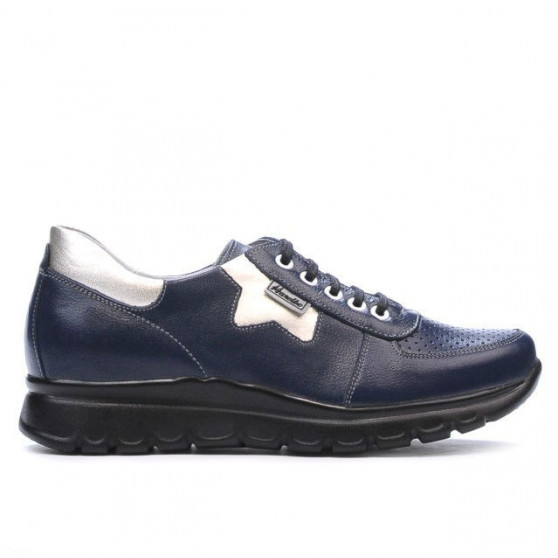 Women sport shoes 680 indigo combined