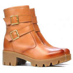Women boots 3312 a brown