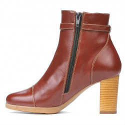 Women boots 1165 brown