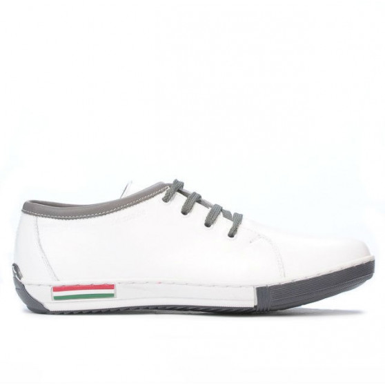 Teenagers stylish, elegant shoes 309 white
