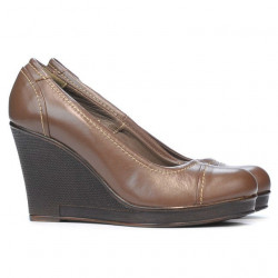 Women casual shoes 177 cappuccino