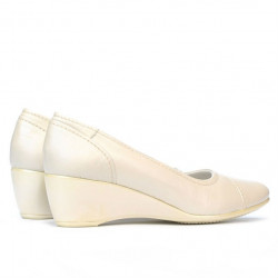 Women casual shoes 193 beige