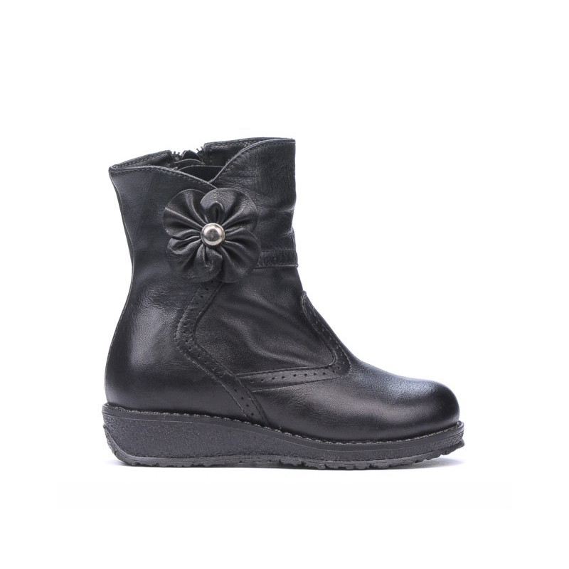 Small children boots 20c black