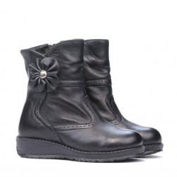 Small children boots 20c black