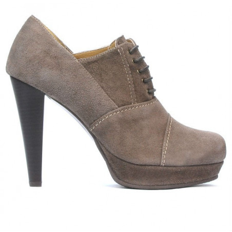 Women stylish, elegant shoes 1091 sand antilopa