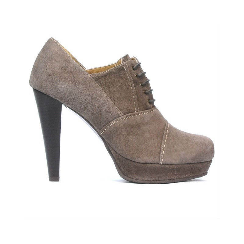 Women stylish, elegant shoes 1091 sand antilopa