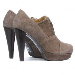 Women stylish, elegant shoes 1091 sand antilopa