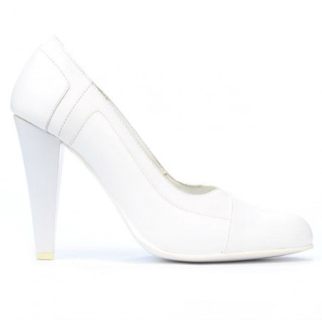 Women stylish, elegant shoes 1090 white