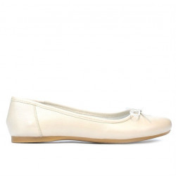 Women dancers 184 beige