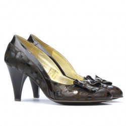 Women stylish, elegant shoes 1065 patent cafe+balon