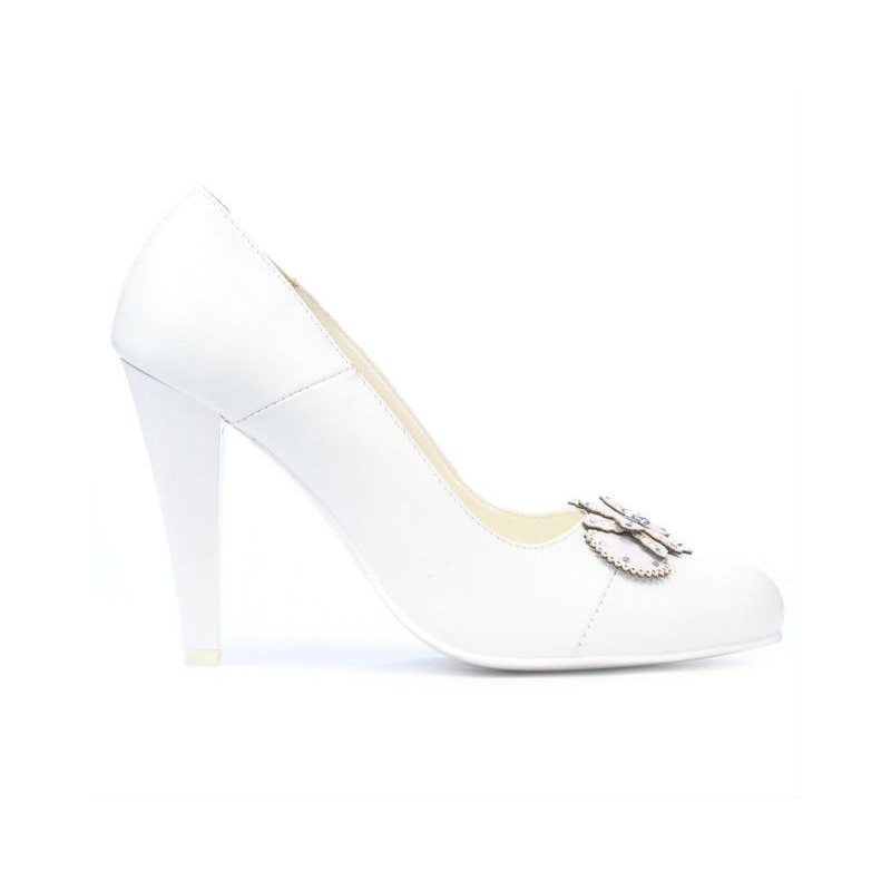 Women stylish, elegant shoes 1067 white