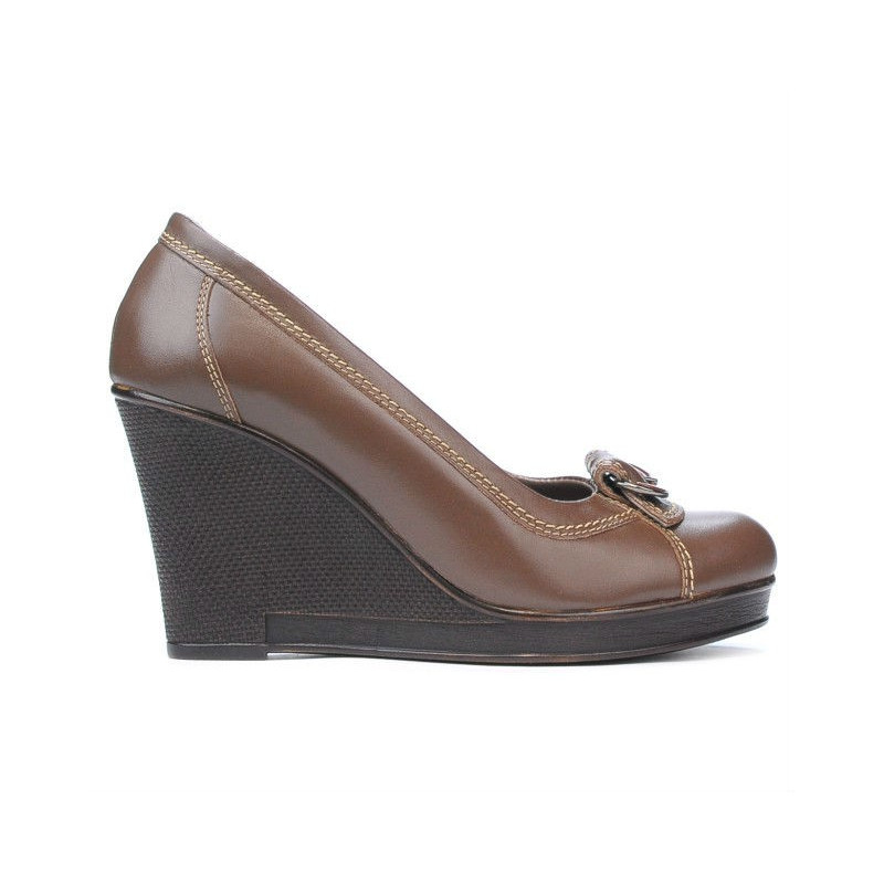 Women casual shoes 178 cappuccino
