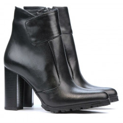 Women boots 1168 black