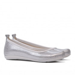 Children shoes 100 white pearl