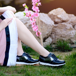 Women sport shoes 682 patent black combined