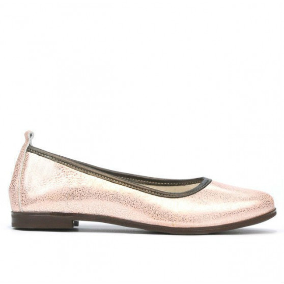 Women dancers 687 pudra pearl