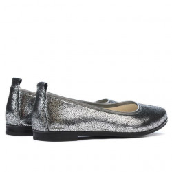 Women dancers 687 silver pearl