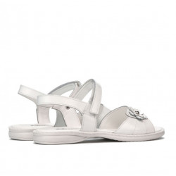 Children sandals 524 patent white
