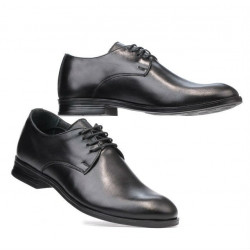 Teenagers stylish, elegant shoes 371 black