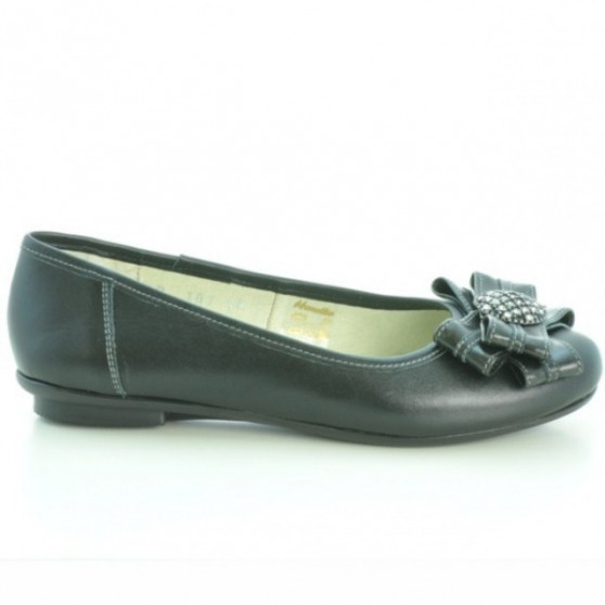 Women dancers 181 black