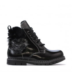 Small children boots 38c patent black