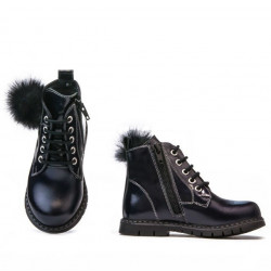 Small children boots 38c patent indigo